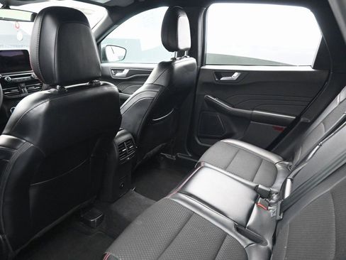 Used 2025 Ford Escape ST-Line image 30