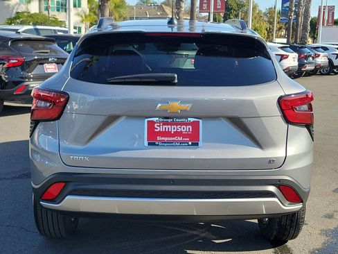 New 2026 Chevrolet Trax LT w/ Driver Confidence Package image 21