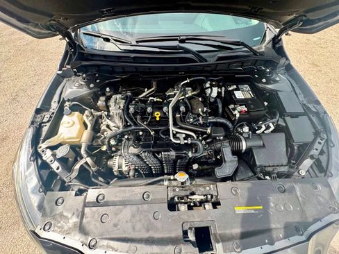 Used 2023 Nissan Altima 2.5 SV FWD image 13