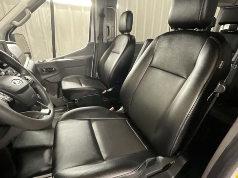 Used 2023 Ford Transit 350 XL image 10