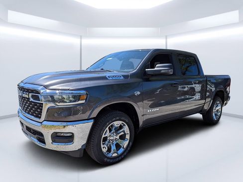 New 2026 RAM 1500 4x4 Crew Cab image 7