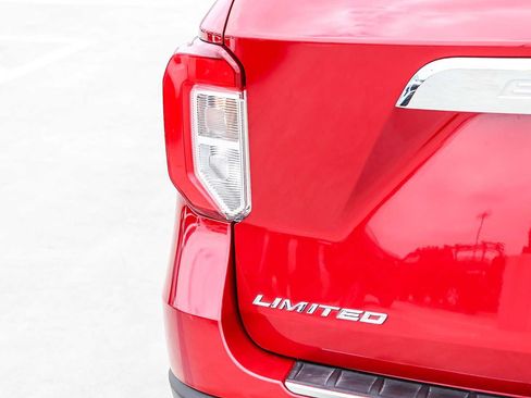 Used 2020 Ford Explorer Limited RWD image 11