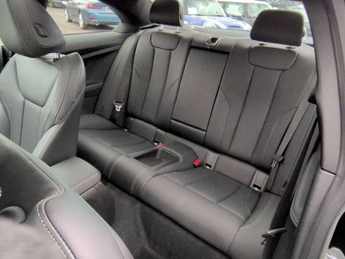 Used 2022 BMW 230i Coupe w/ Premium Package image 20