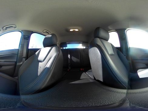 Used 2025 Buick Encore GX Preferred image 42