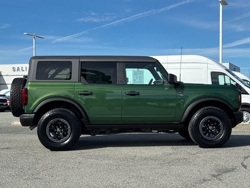 Used 2022 Ford Bronco Black Diamond AWD/4WD image 3