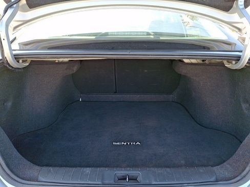 Used 2023 Nissan Sentra SV FWD image 15
