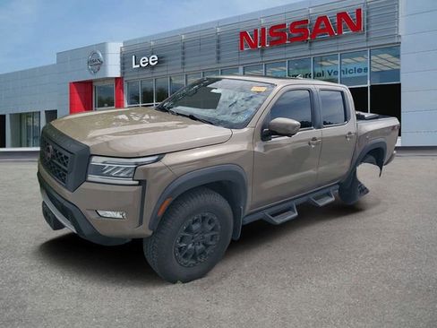 Used 2024 Nissan Frontier PRO-4X w/ Pro Premium Package AWD/4WD image 1