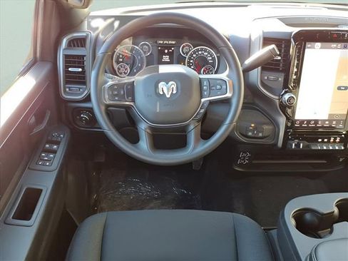 New 2026 RAM 2500 Tradesman AWD/4WD image 9