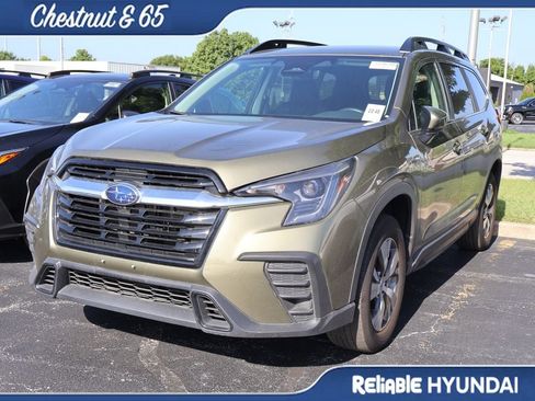 Used 2025 Subaru Ascent Premium AWD/4WD image 12