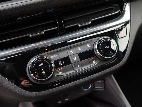 New 2025 Buick Envista Sport Touring w/ Convenience I Package image 20