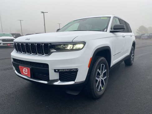 New 2025 Jeep Grand Cherokee L Limited image 3