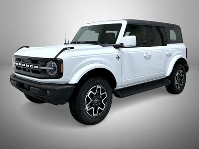 New 2025 Ford Bronco Outer Banks