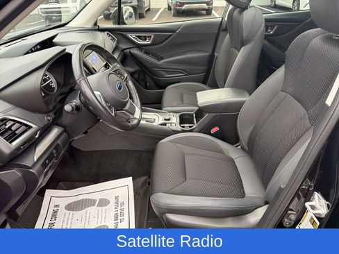 Used 2023 Subaru Forester Premium image 11