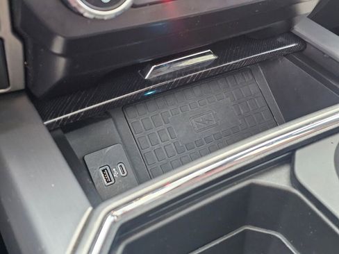 Certified 2022 Ford F350 Platinum w/ Tremor Off-Road Package image 30