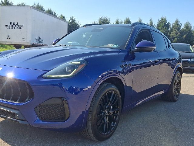 Certified 2025 Maserati Grecale Modena AWD/4WD image 14