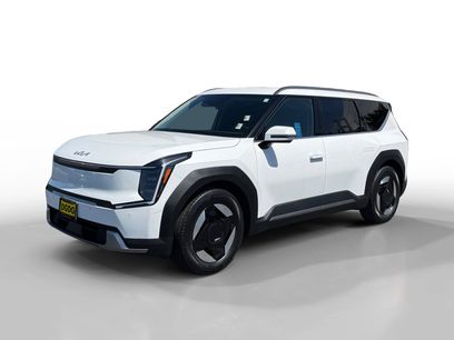 Used 2024 Kia EV9 Wind
