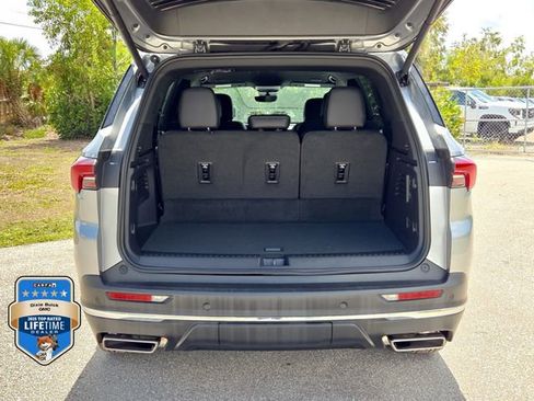 New 2026 Buick Enclave Preferred w/ Super Cruise Package FWD image 5