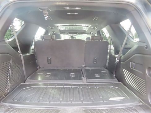 Used 2024 GMC Yukon SLT w/ Max Trailering Package AWD/4WD image 43