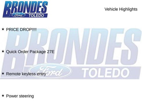 Used 2023 Chrysler Voyager LX FWD image 5