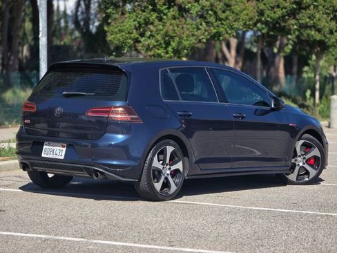 Used 2017 Volkswagen GTI Autobahn image 9