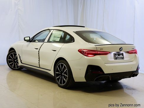 New 2026 BMW i4 xDrive40i w/ M Sport Package image 9