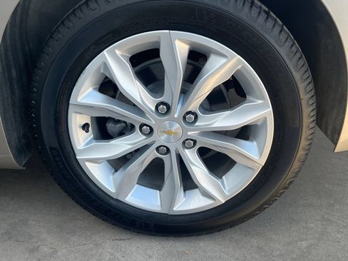 Used 2024 Chevrolet Malibu LT FWD image 27