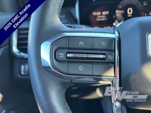 Used 2025 GMC Acadia Elevation w/ Black Edition image 4