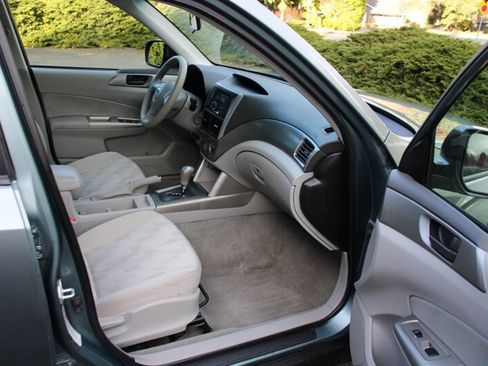 Used 2009 Subaru Forester 2.5X image 13