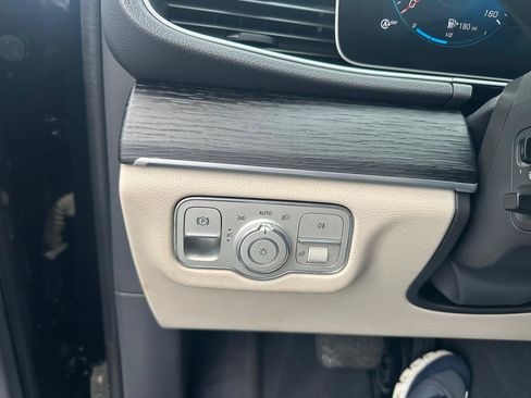Used 2020 Mercedes-Benz GLE 350 4MATIC image 17
