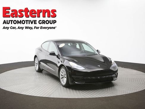 Used 2023 Tesla Model 3 Standard Range image 45