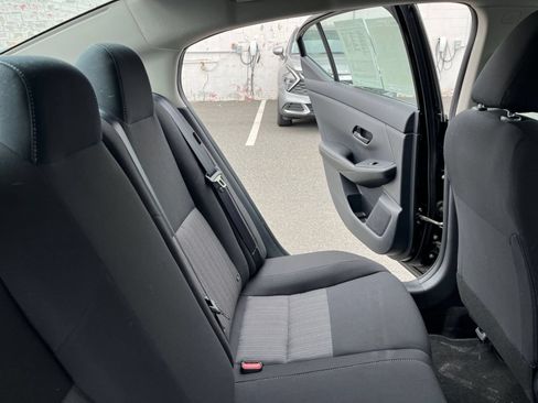 Used 2025 Nissan Sentra SV FWD image 36