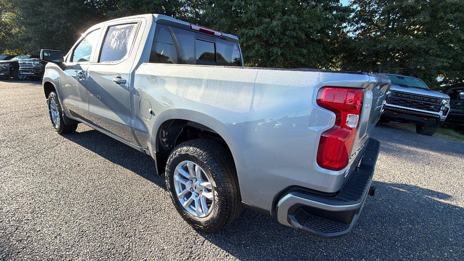 New 2026 Chevrolet Silverado 1500 RST w/ Convenience Package II AWD/4WD image 10