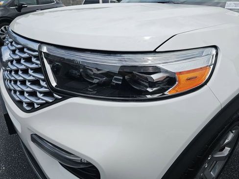 Certified 2020 Ford Explorer Platinum w/ Premium Technology Package AWD/4WD image 35