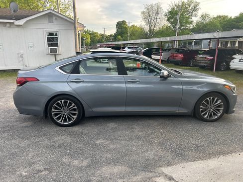 Used 2017 Genesis G80 3.8 w/ Option Group 03 image 7