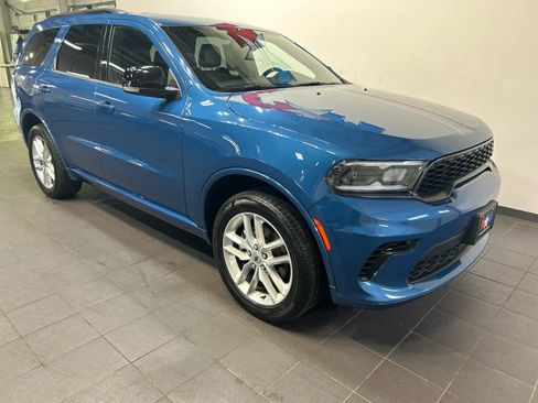 Used 2024 Dodge Durango GT AWD/4WD image 2
