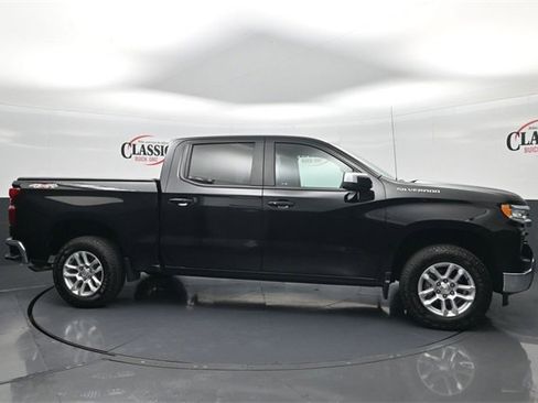 Used 2023 Chevrolet Silverado 1500 LT image 6