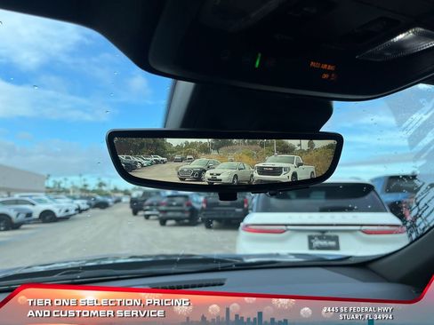 Used 2023 Cadillac XT4 Sport w/ Enhanced Visibility Package image 34