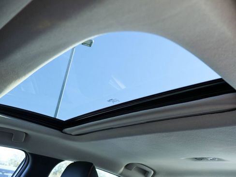 New 2026 Nissan Sentra SR image 9