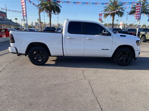 Used 2022 RAM 1500 Big Horn w/ Night Edition image 4