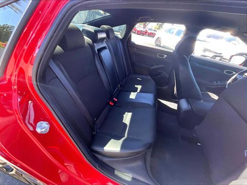 Used 2025 Honda Civic Sport image 28