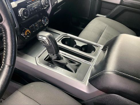 Used 2019 Ford F150 XLT w/ Equipment Group 302A Luxury AWD/4WD image 16