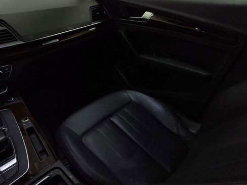 Used 2018 Audi Q5 2.0T Premium Plus w/ Premium Plus Package image 24