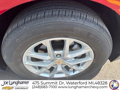 Used 2024 Chevrolet Equinox LT w/ LPO, Floor Liner Package FWD image 10