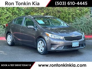 Used 2018 Kia Forte LX video 1