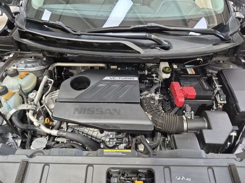 Used 2024 Nissan Rogue SV AWD/4WD image 31