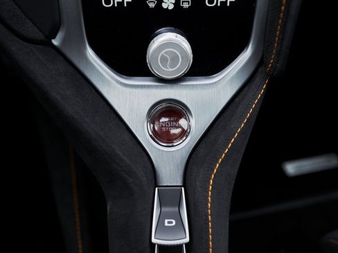 Used 2024 McLaren 750S image 65