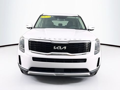 Used 2022 Kia Telluride LX FWD image 2