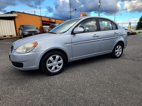 Used 2007 Hyundai Accent GLS image 10