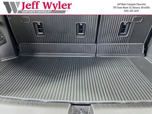 New 2026 Chevrolet Traverse High Country w/ LPO, Floor Liner Package FWD image 27
