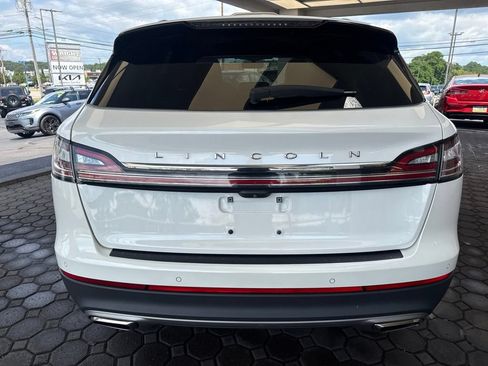 Certified 2023 Lincoln Nautilus Reserve w/ Luxury Package AWD/4WD image 6